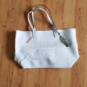 New w/ Tags Victoria's Secret White Bag